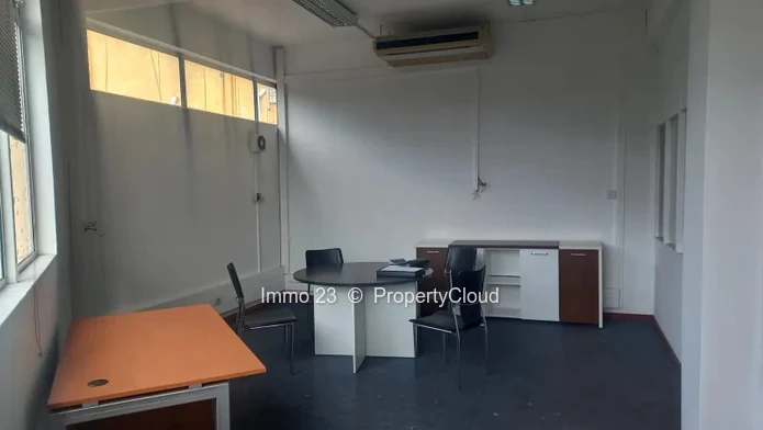 Building - 4425m2 - Port Louis - Ref. BA76441LO