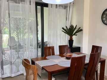 4 Bedroom Townhouse, Duplex