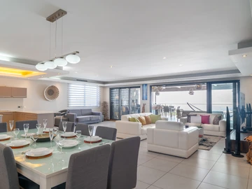 Penthouse de 3 Chambres