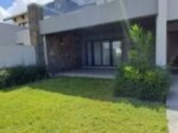 4 Bedroom Townhouse, Duplex