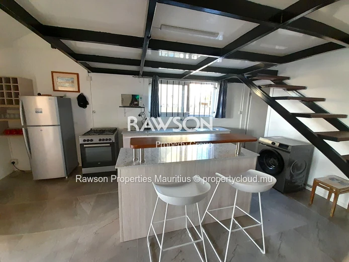 Villa Tropicale De 5 Chambres Avec Studio Indépendant Près De La Plage