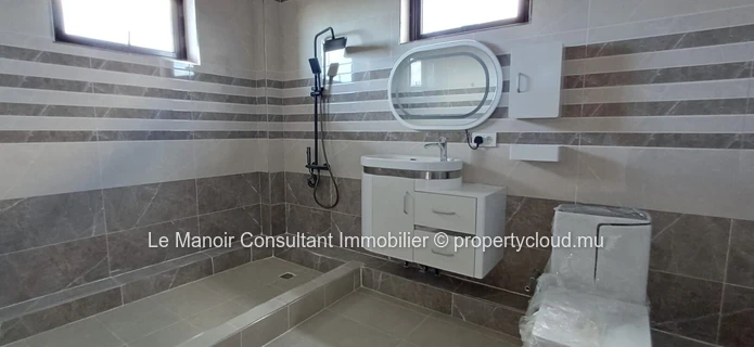 3-bedroom apartments, including one en-suite, furnished and equipped, with elevator.