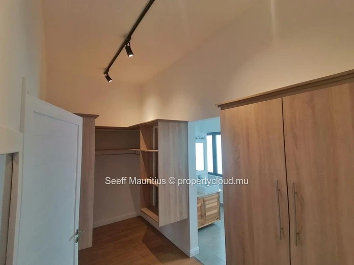 Modern Contemporary Villa in Bois Chandelle