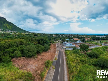 Prime Riverfront Residential Plot in Cap Tamarin Smart City