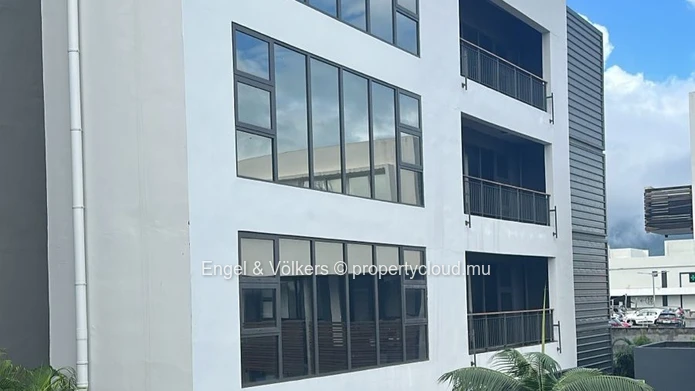 For Rent - Office spaces with balcony in Black River