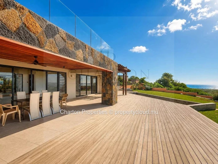 Villa d’exception de 4 chambres avec vue panoramique sur la baie de Tamarin