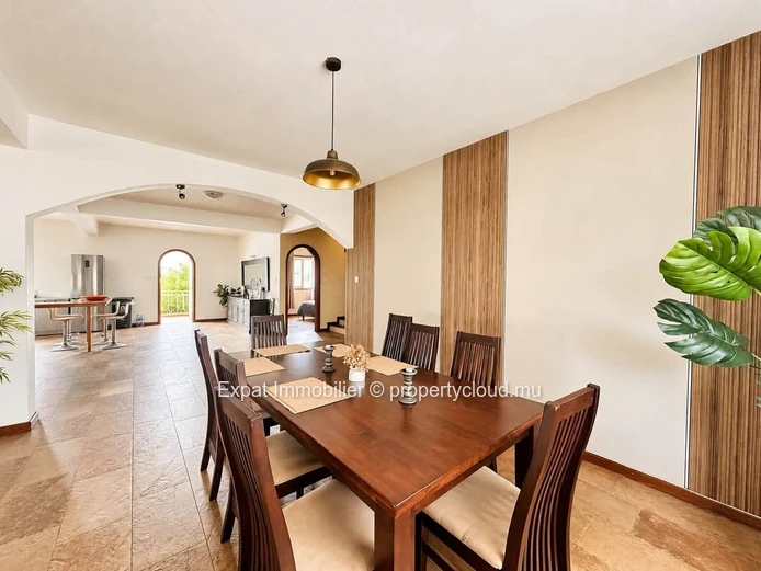 4-Bedroom Family Villa In A Secure Residence – Balaclava