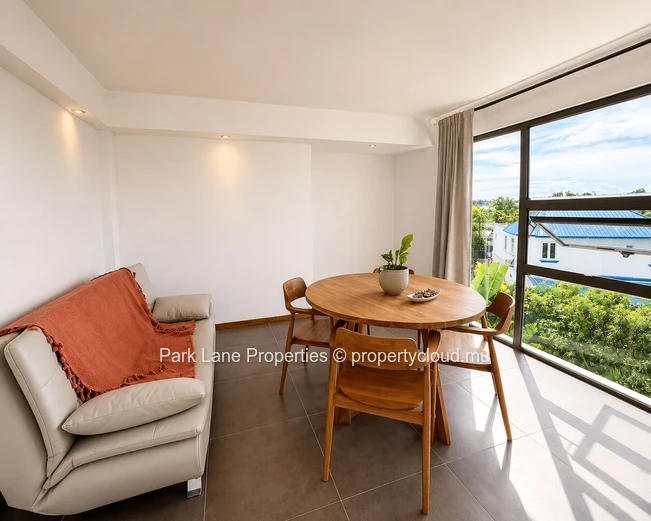 Appartement de Type Penthouse avec Rooftop Privatif et Vue Panoramique