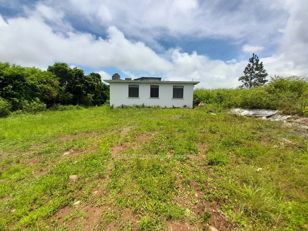 Residential Land for Sale in Wooton CEM252036