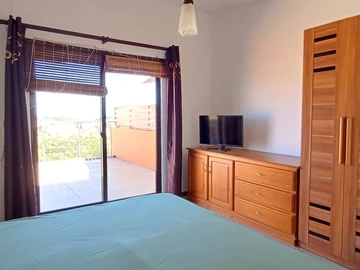 3 Bedroom Townhouse, Duplex