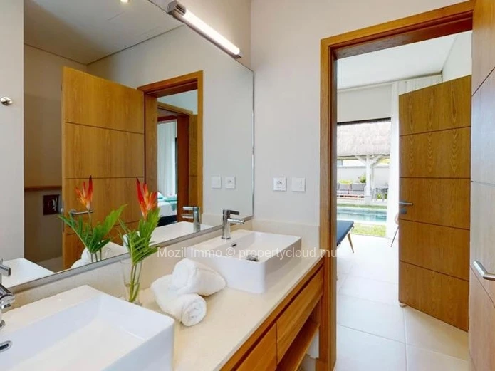 3 bedroom villa in secure residence, Grand Baie
