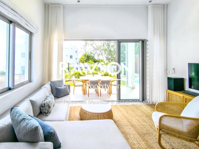 3-Bedroom Apartment In A Beachfront Residence