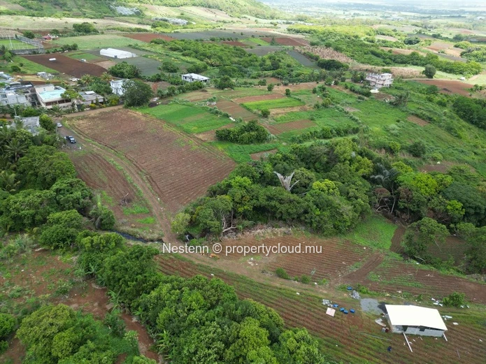Residential Land with stunning mountain views (Lot 3)