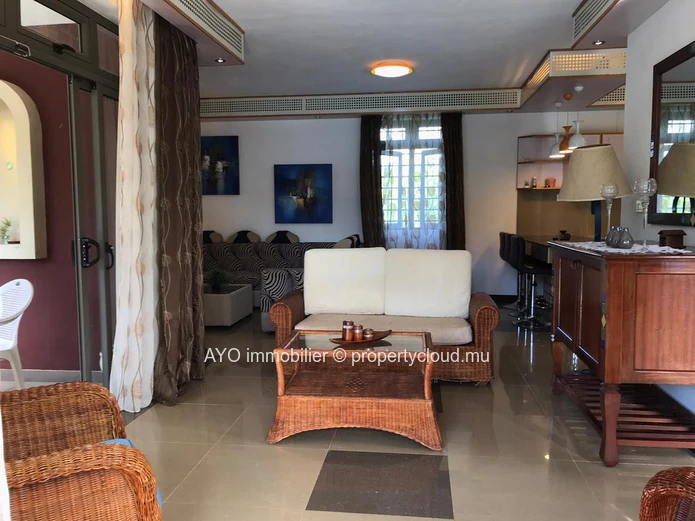 Beautiful 3 beds house with pool,garden not far from the beach in Calodyne