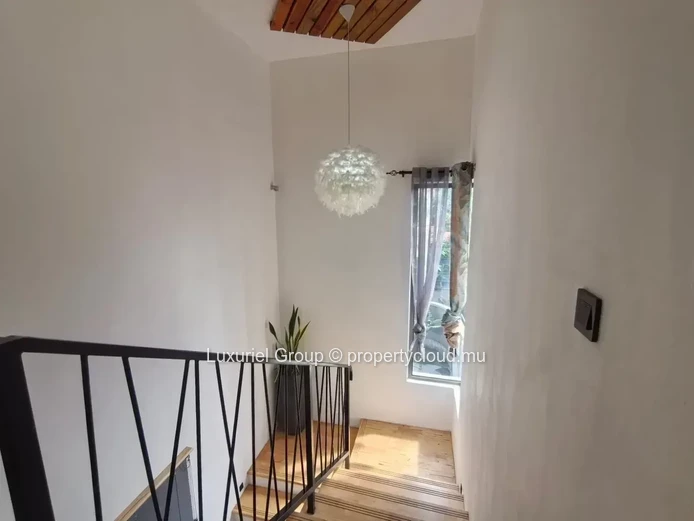 Villa contemporaine de standing avec piscine privée