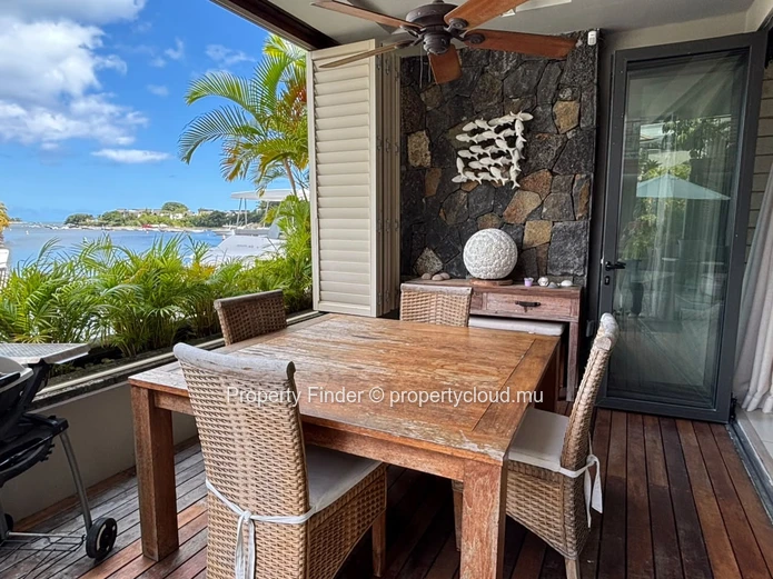 Exceptional Marina Residence – Luxury Waterfront Living in Black River