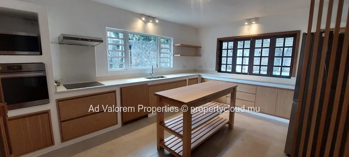Maison de 4 chambres à Pointe aux Canonniers