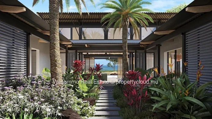 Single-story villa with 3 suites in Rivière Noire with sea view