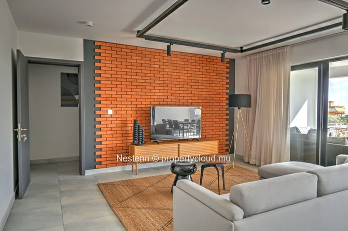 Brand-new apartment in a modern residence
