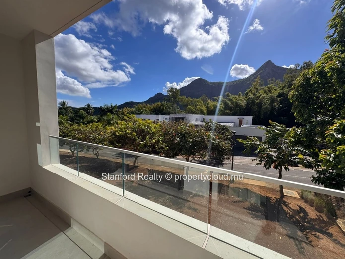 Apartment for Rent - 3 Bedrooms, Bagatelle, Mountain View