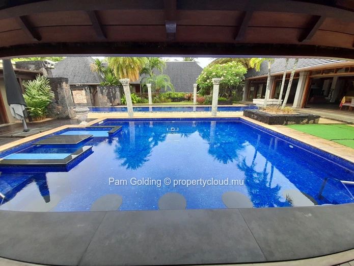 Pointe aux Canonniers – House for sale – Pam Golding Mauritius