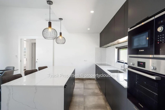 Villas Exclusives à Vendre dans un Emplacement Tranquille Près de Grand Baie