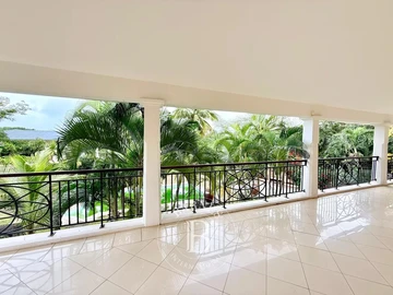 Villa de 5 Chambres