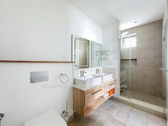 Appartement pied dans l'eau à Grand-Gaube
