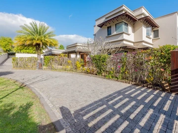 Villa de 7 Chambres