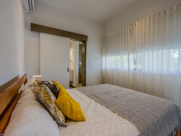 4 Bedroom Apartment