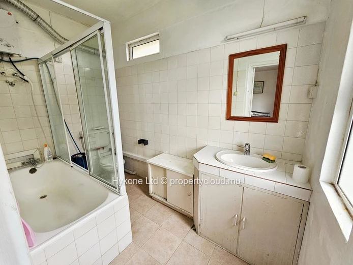 Appartement À Louer À Curepipe