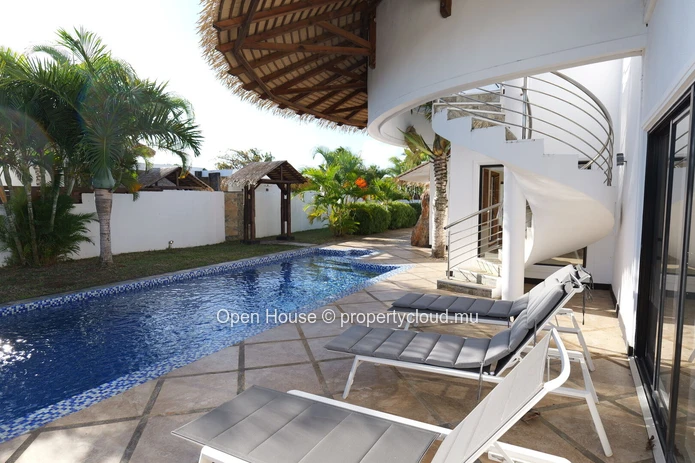 Furnished 3-Bedroom Villa with Private Pool in Pointe aux Piments