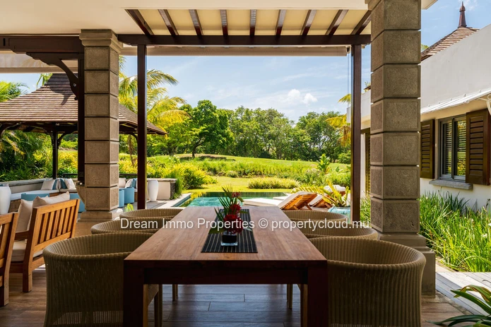 Villa contemporaine de 3 chambres directement sur le golf Heritage Villas Valriche à Bel Ombre – Ile Maurice