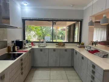 4 Bedroom Villa