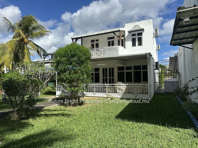 3-Bedroom Furnished Duplex for Rent in Trou aux Biches