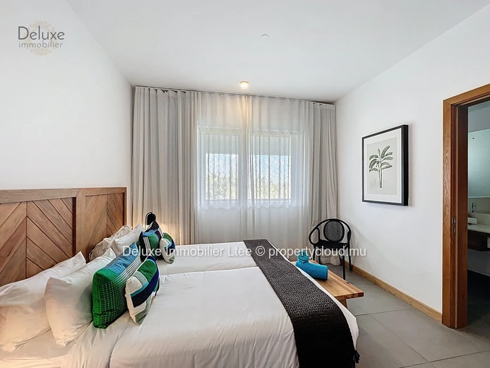 Luxurious 3-BR Apartment in Grand Gaube with Pool Access