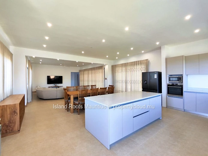 Villa prestigieuse de 4 chambres, en location à Péreybère