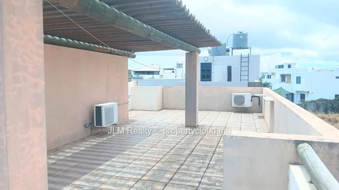 For Rent: Furnished Apartment with Rooftop Terrace and Swimming Pool in Flic-en-Flac, Mauritius