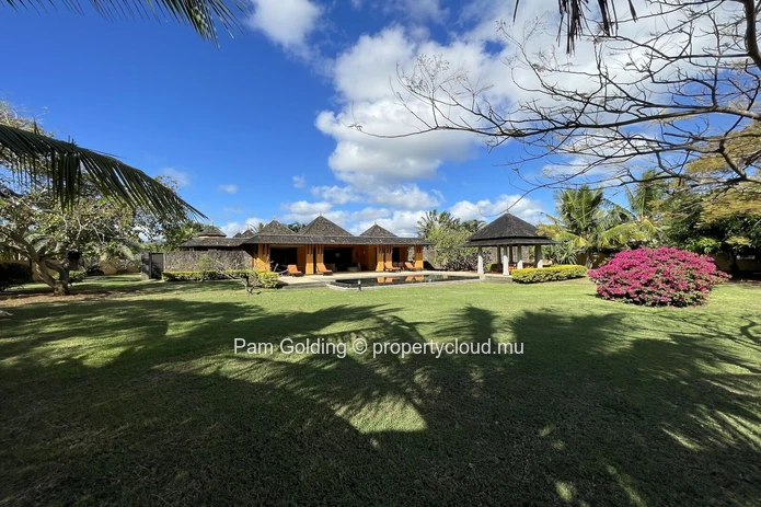 4 Bedroom villa in Tamarina Golf Estate and Spa, West Coast , Mauritius (Sole Mandate)
