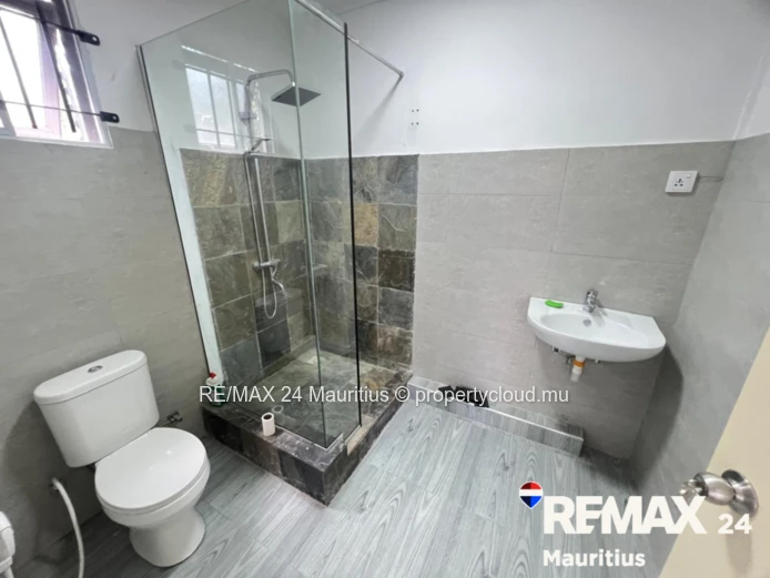Modern 3-Bedroom Villa with Pool in Grand Baie Sottise