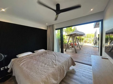 4 Bedroom Villa