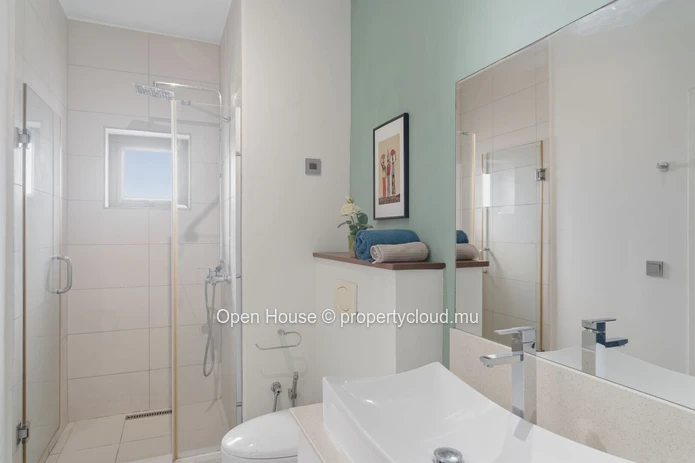 Appartement 2 chambres avec piscine à vendre à Péreybère
