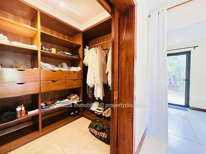 Charming And Intimate Villa