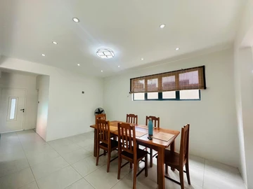 4 Bedroom Villa