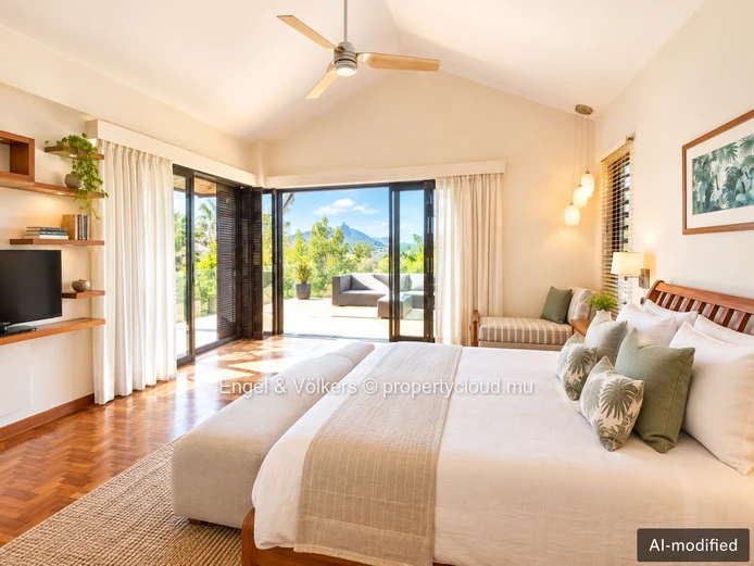 A Private Family Retreat with Breathtaking Ocean and mountain Views