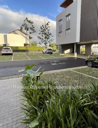 Modern Office for Rent in Moka, Mauritius