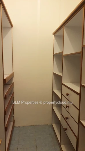 Furnished 3-Bedroom Apartment for Rent in Floréal