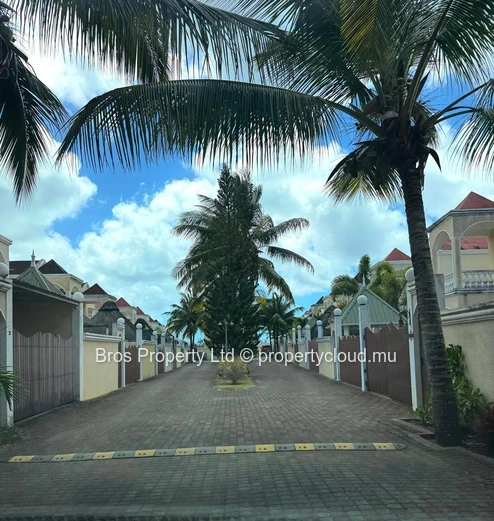Superbe villa de style balinais à louer - Grand Baie | 50 000 roupies par mois