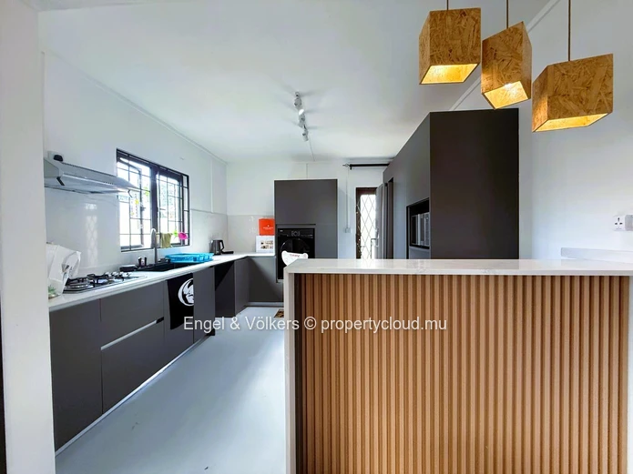 Newly Built Villa with Private Pool Near Grand Baie & Pereybere