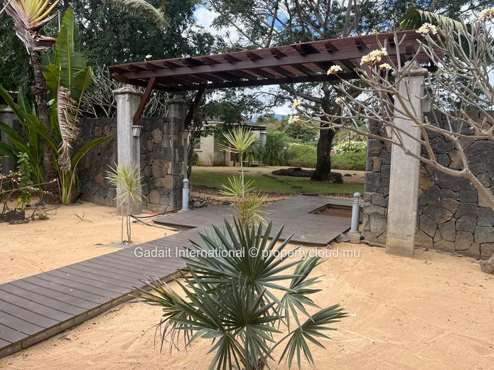Investissez dans une villa sur le golf de Tamarina dans l'ouest de l'Ile Maurice